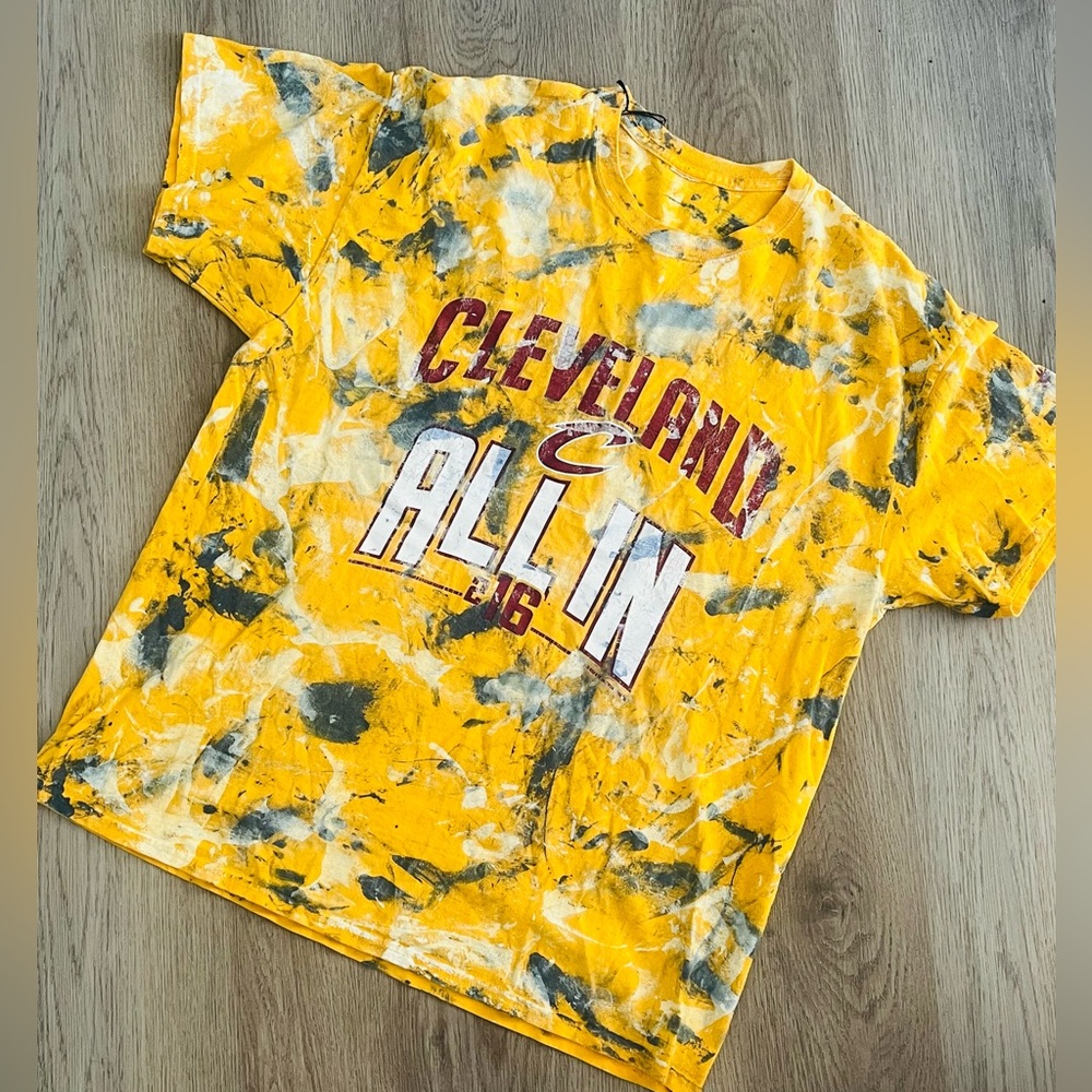 Custom Cleveland Cavs Tshirt